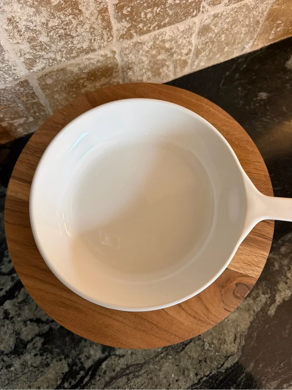 Corning Ware Vintage P-83-B 6 1/2 inch saucepan with lid
